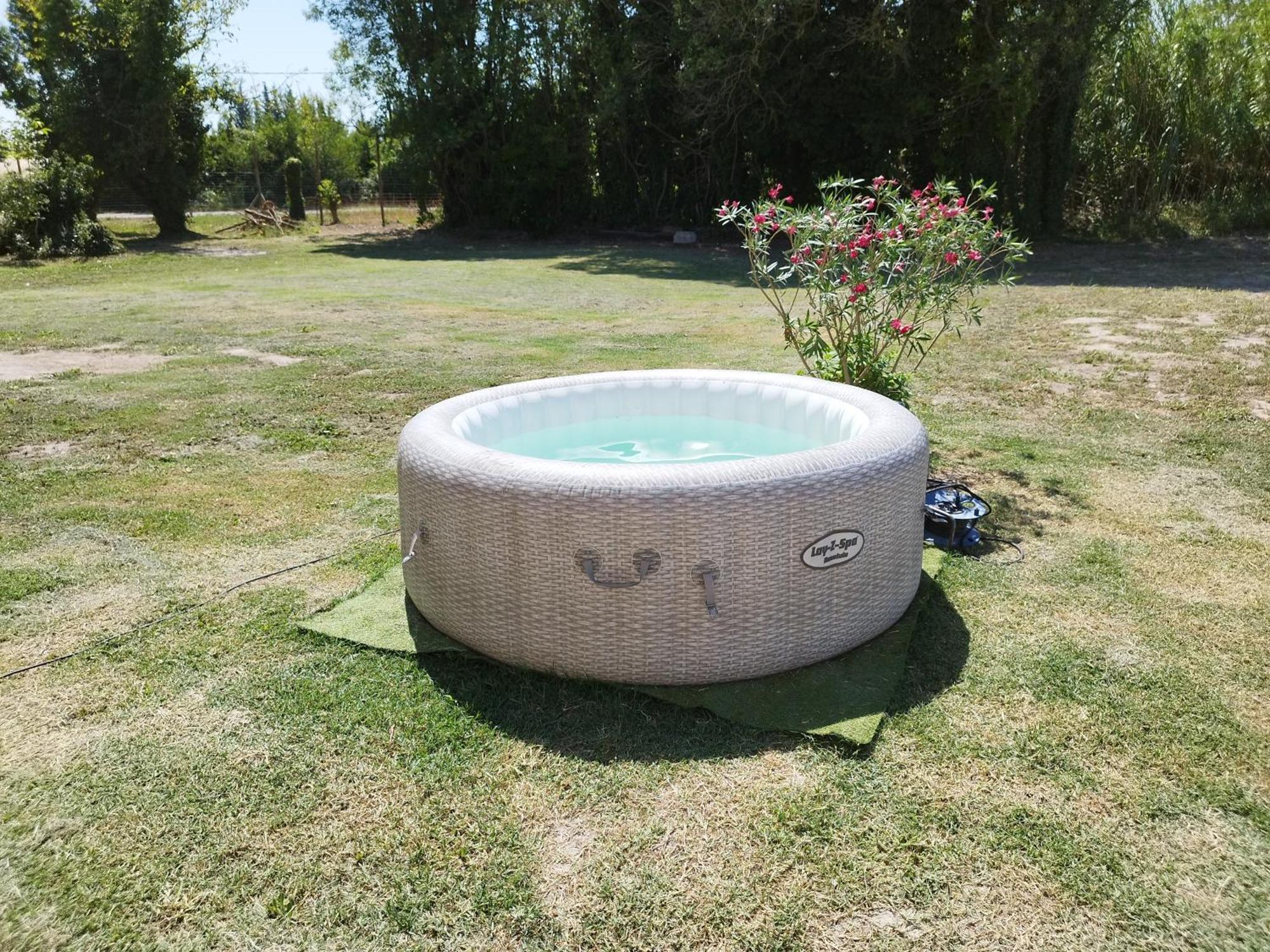 فيلا Mas En Provence ليه ثور المظهر الخارجي الصورة